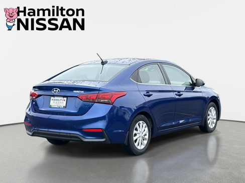 Used 2019 Hyundai Accent SEL image 2