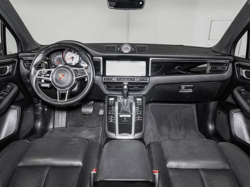 Used 2021 Porsche Macan S image 28