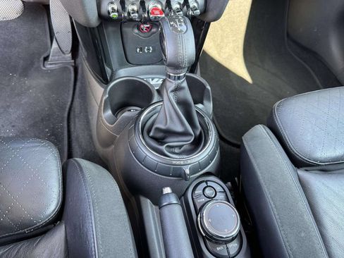 Used 2015 MINI Cooper S FWD image 8