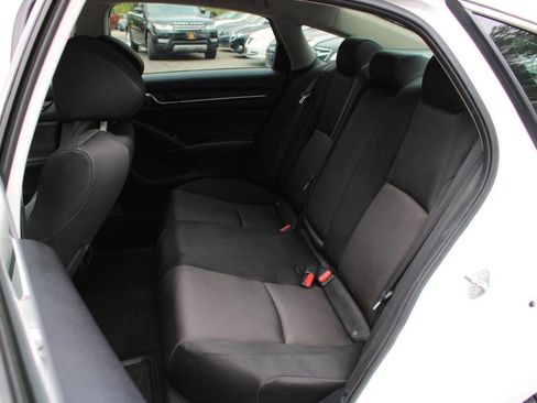 Used 2018 Honda Accord LX image 25