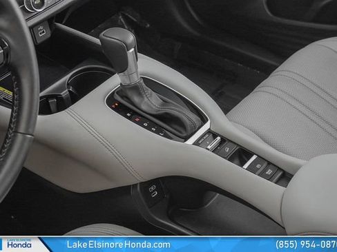 Certified 2024 Honda HR-V EX-L image 22