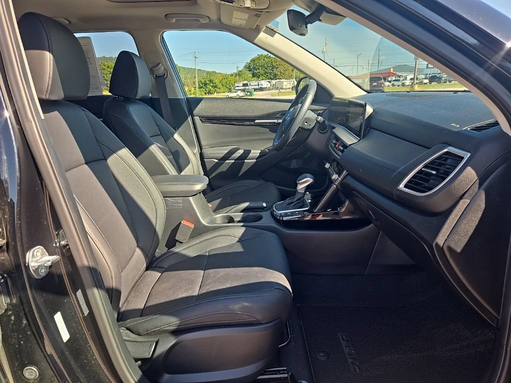 Used 2025 Kia Seltos EX w/ EX Sunroof Package FWD image 22