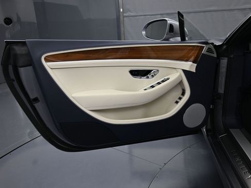 New 2026 Bentley Continental GTC image 15