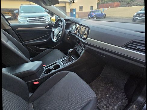 Used 2019 Volkswagen Jetta S w/ Driver Assistance Package image 22