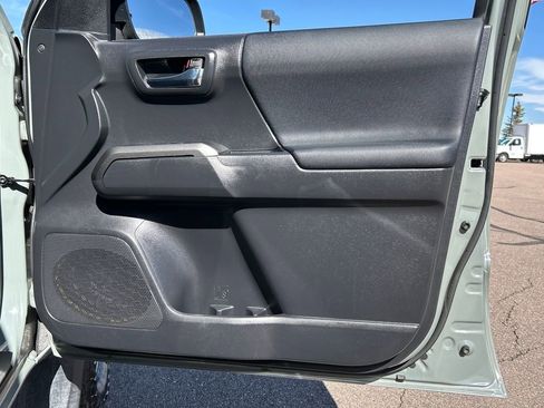 Used 2023 Toyota Tacoma TRD Off-Road image 30