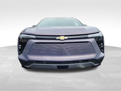 New 2025 Chevrolet Blazer EV LT image 8