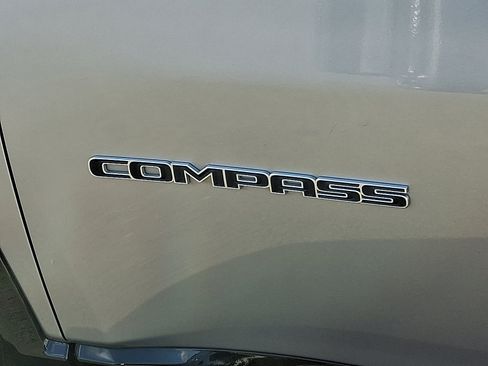 Certified 2022 Jeep Compass Limited w/ Elite Group image 31