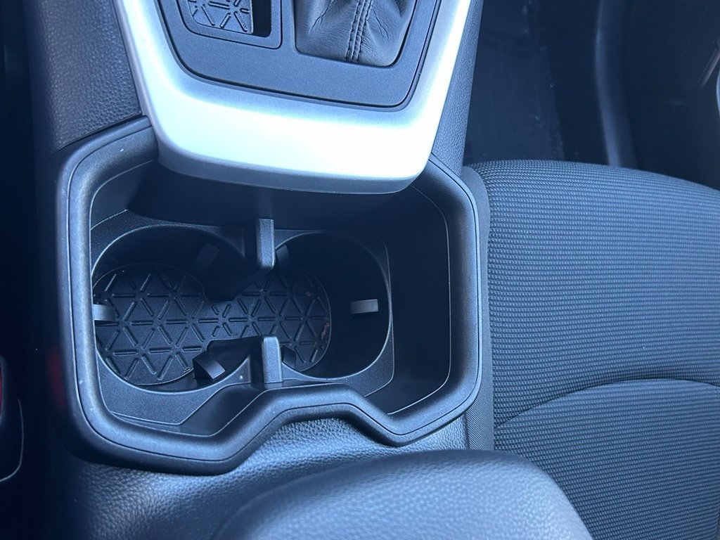 Used 2024 Toyota RAV4 LE FWD image 18