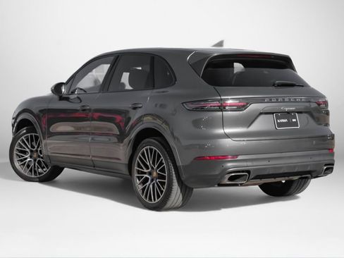 Used 2019 Porsche Cayenne image 8