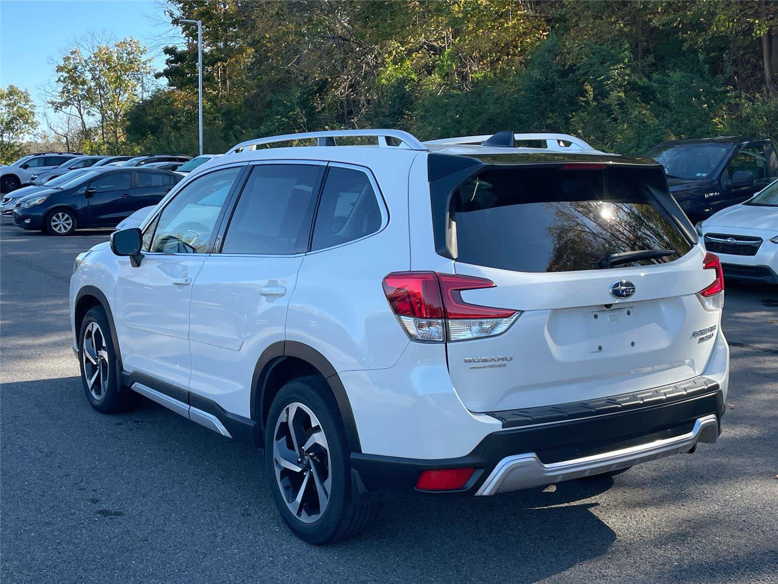 Used 2024 Subaru Forester Touring AWD/4WD image 3