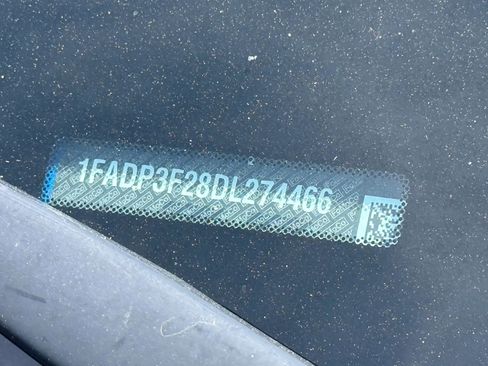 Used 2013 Ford Focus SE image 30