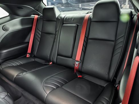 Used 2019 Dodge Challenger SRT Hellcat Redeye RWD image 19