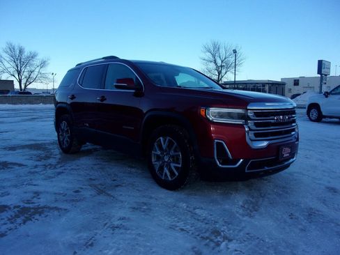 Used 2021 GMC Acadia SLT w/ Technology Package image 4