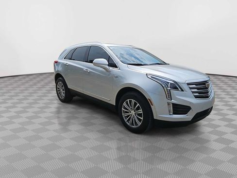 Used 2019 Cadillac XT5 Luxury AWD/4WD image 3