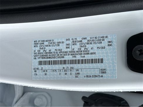 New 2025 Ford F250 Lariat w/ Lariat Ultimate Package image 45