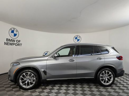 New 2026 BMW X5 xDrive40i AWD/4WD image 9