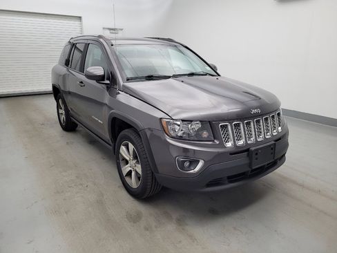 Used 2016 Jeep Compass High Altitude AWD/4WD image 13