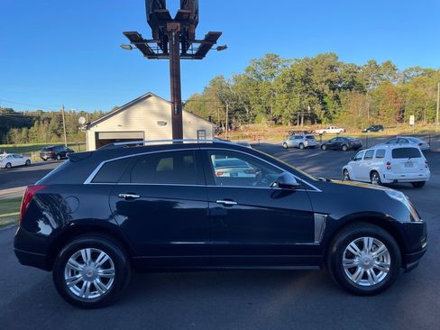 Used 2015 Cadillac SRX Luxury w/ Driver Awareness Package image 7