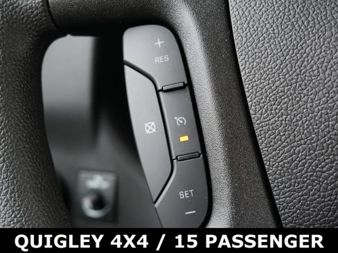 Used 2024 Chevrolet Express 3500 LT w/ LT Preferred Equipment Group image 23