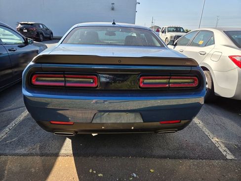 Used 2023 Dodge Challenger GT w/ Plus Package image 8