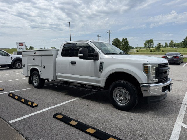 Used 2018 Ford F250 XLT AWD/4WD image 3