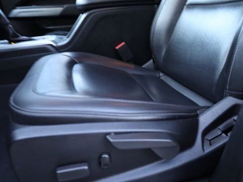 Used 2021 Chevrolet Colorado ZR2 image 14