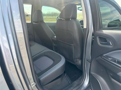 Used 2021 Chevrolet Colorado Z71 AWD/4WD image 13