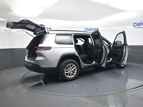 Used 2024 Jeep Grand Cherokee L Laredo RWD image 51