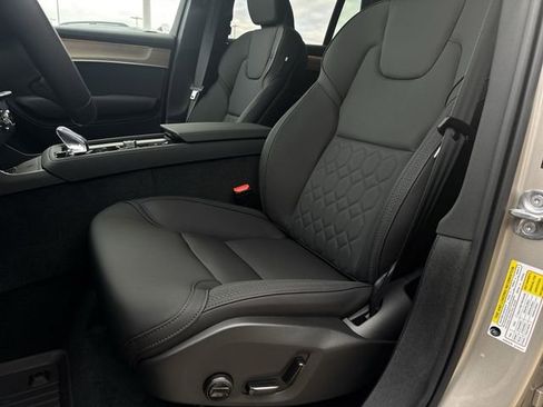 New 2026 Volvo XC90 B6 Plus w/ Protection Package Premier AWD/4WD image 20