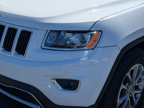 Used 2014 Jeep Grand Cherokee Limited w/ Trailer Tow Group IV AWD/4WD image 12