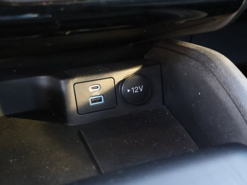 Used 2022 Ford Escape S image 29