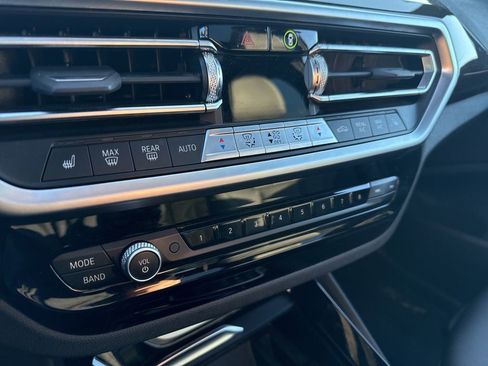 Used 2022 BMW X3 xDrive30i w/ Convenience Package w/ZPA image 13