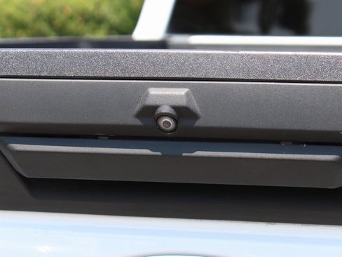 Used 2020 Ford F250 XLT w/ XLT Value Package image 40