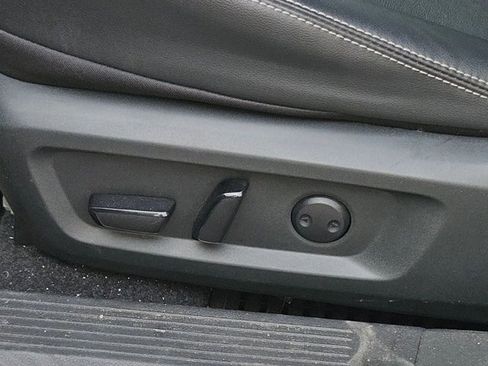 Certified 2023 Nissan Rogue SL w/ SL Premium Package image 18