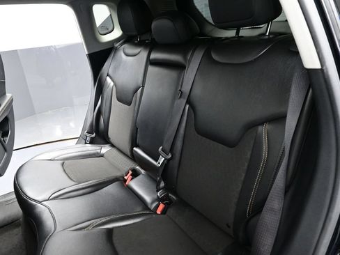 Used 2020 Jeep Compass Latitude AWD/4WD image 23
