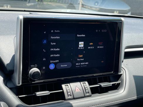 Used 2024 Toyota RAV4 XLE Premium image 7