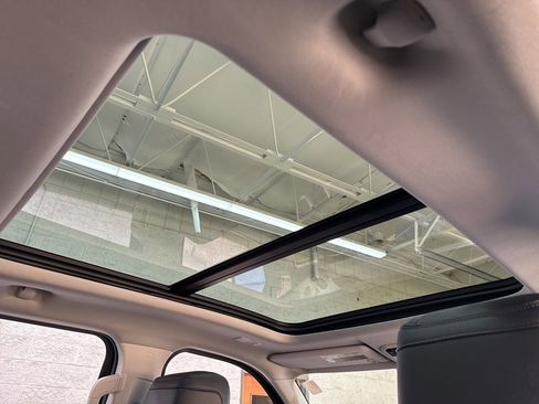 Used 2022 Toyota Tundra Limited image 44