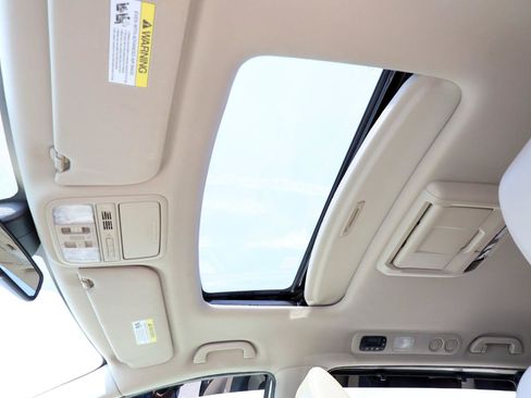 Used 2015 Honda Odyssey EX-L image 35