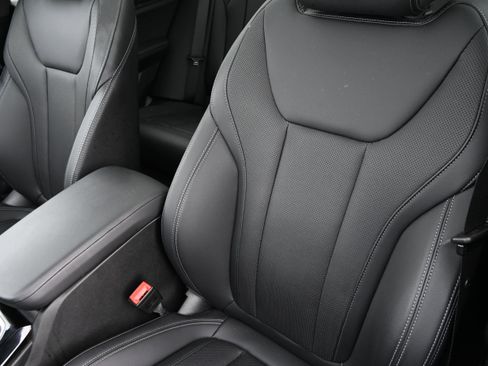 Certified 2023 BMW X3 xDrive30i w/ Convenience Package image 10