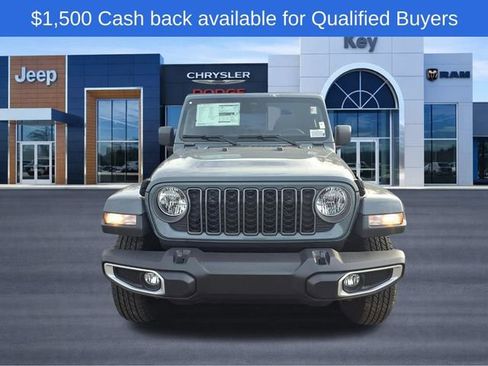 New 2026 Jeep Gladiator Sport AWD/4WD image 2