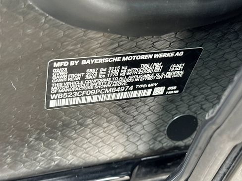 Certified 2023 BMW iX xDrive50 w/ Premium Package image 41