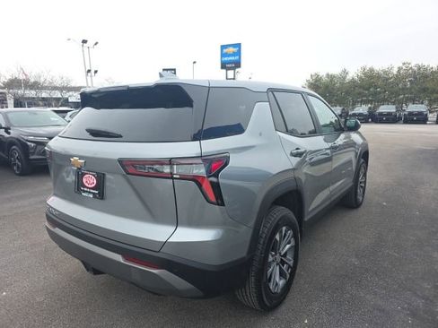 New 2026 Chevrolet Equinox LT w/ Convenience Package II image 5