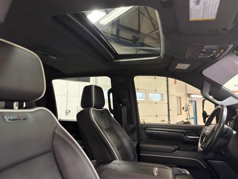 Used 2024 GMC Sierra 2500 AT4X AWD/4WD image 22