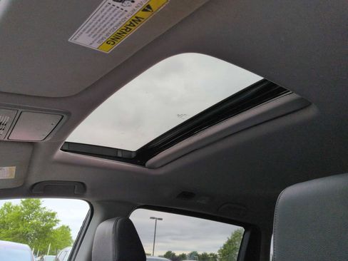 Used 2023 Honda Odyssey EX-L image 20