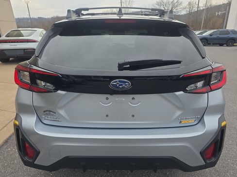 Used 2025 Subaru Crosstrek 2.5i Sport AWD/4WD image 6