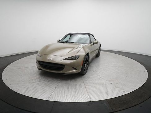 Certified 2024 MAZDA MX-5 Miata Grand Touring w/ Weather Package image 26