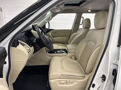 Used 2022 INFINITI QX80 Luxe w/ Cargo Package image 16