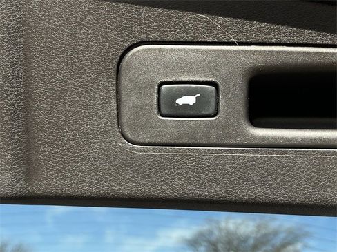 Used 2018 Acura MDX FWD w/ Advance Package image 35