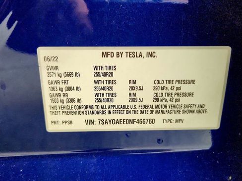 Used 2022 Tesla Model Y Long Range AWD/4WD image 25