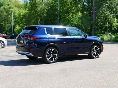Used 2024 Mitsubishi Outlander SE AWD/4WD image 5